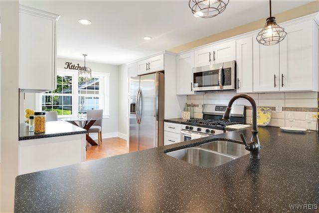 112 Birch Creek, Alden, NY 14004