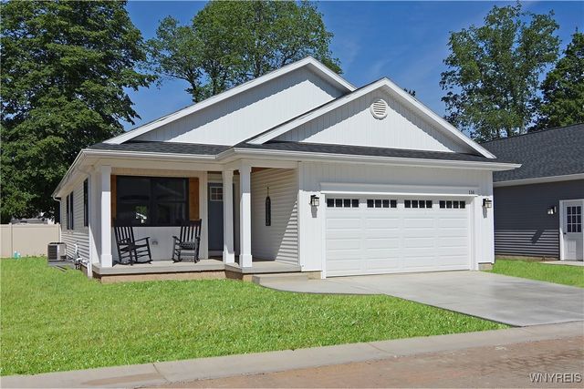 112 Birch Creek, Alden, NY 14004