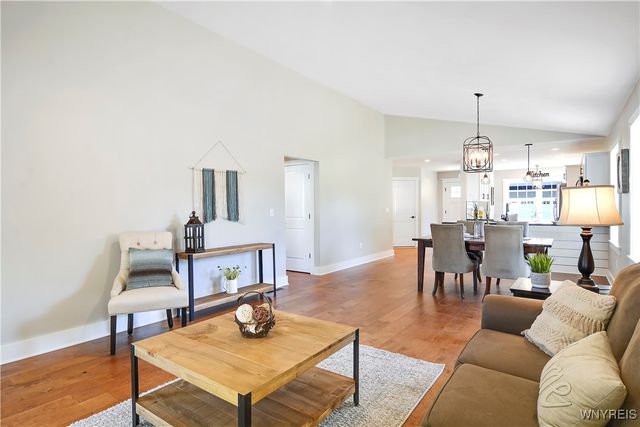 112 Birch Creek, Alden, NY 14004