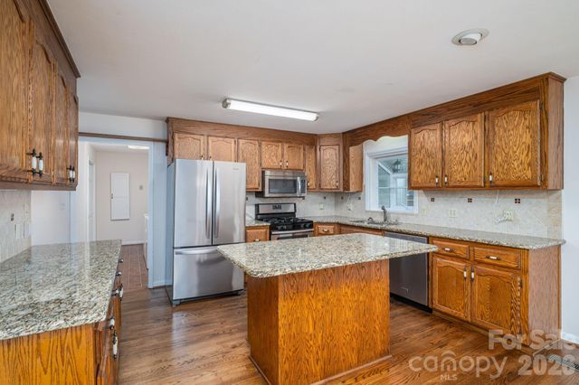 1920 Echo Lane, Gastonia, NC 28052