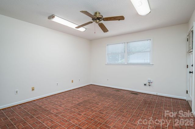 1920 Echo Lane, Gastonia, NC 28052