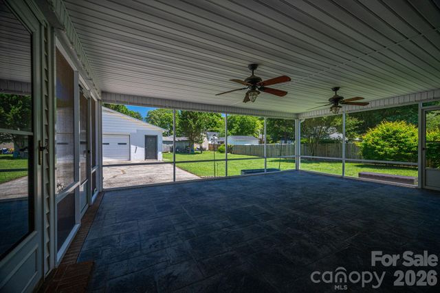 1920 Echo Lane, Gastonia, NC 28052