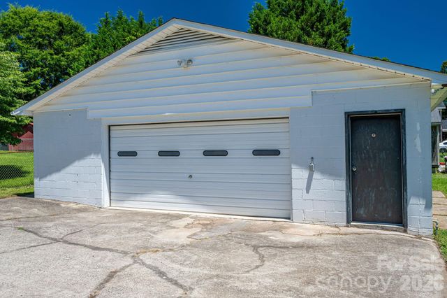 1920 Echo Lane, Gastonia, NC 28052