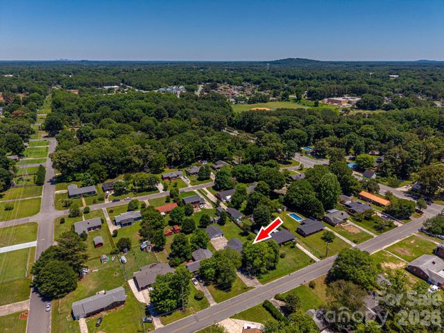1920 Echo Lane, Gastonia, NC 28052