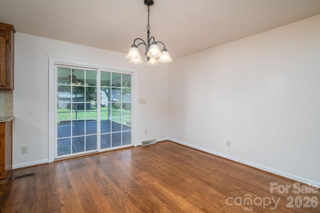 1920 Echo Lane, Gastonia, NC 28052