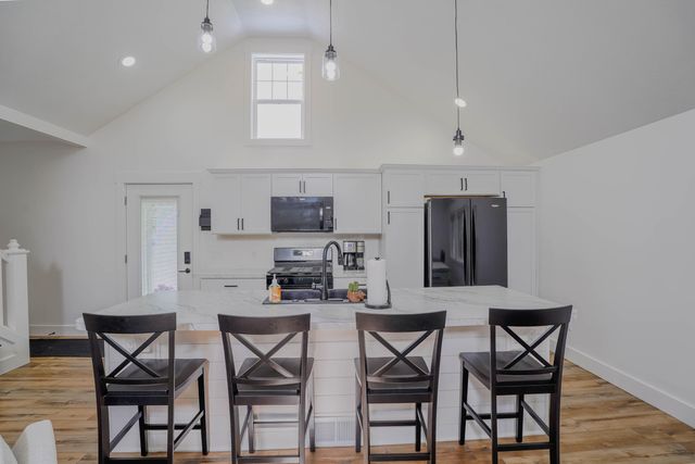 8516 Harlow Avenue Sw, Byron Twp, MI 49315