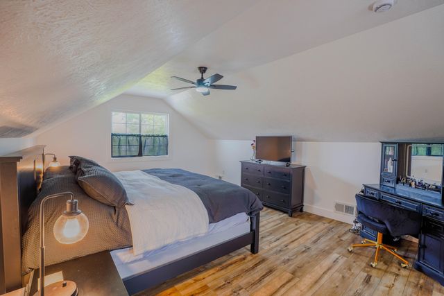 8516 Harlow Avenue Sw, Byron Twp, MI 49315