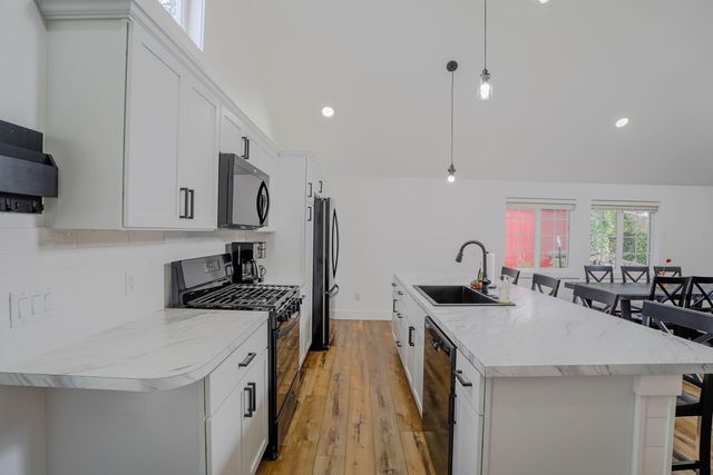 8516 Harlow Avenue Sw, Byron Twp, MI 49315