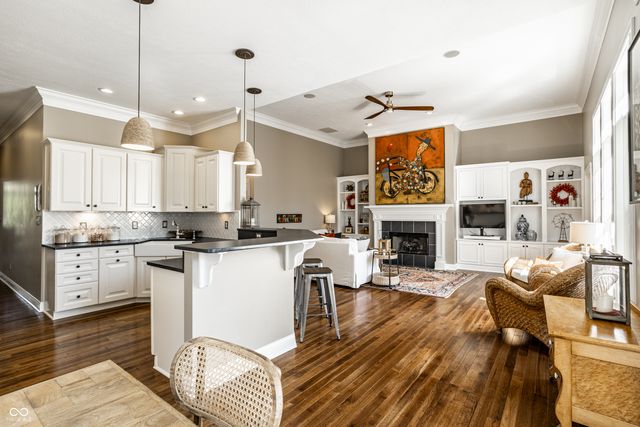 8071 Hopkins Lane, Indianapolis, IN 46250
