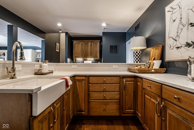8071 Hopkins Lane, Indianapolis, IN 46250