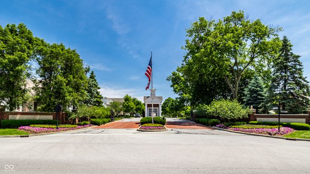 8071 Hopkins Lane, Indianapolis, IN 46250