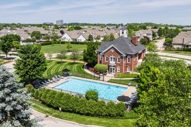 8071 Hopkins Lane, Indianapolis, IN 46250