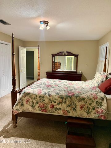 1306 Short Avenue, Pascagoula, MS 39567