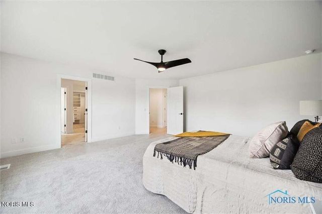999 Stoneleigh Road, Perrysburg, OH 43551