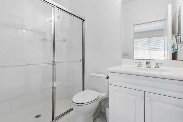 8102 Valhalla Drive, Delray Beach, FL 33446