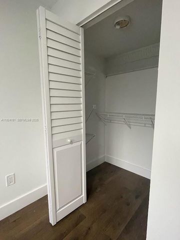 410 S Park Rd 207, Hollywood, FL 33021