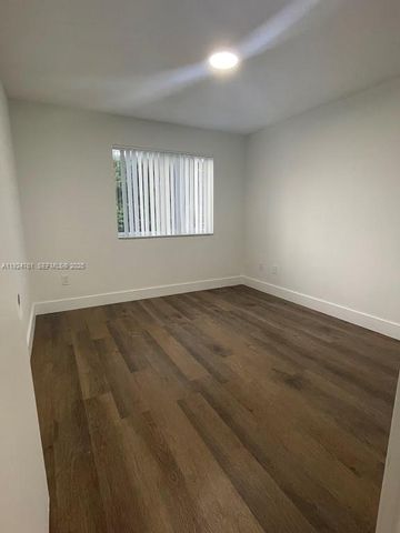 410 S Park Rd 207, Hollywood, FL 33021