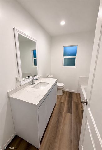 9170 Omelveny, Sun Valley, CA 91352