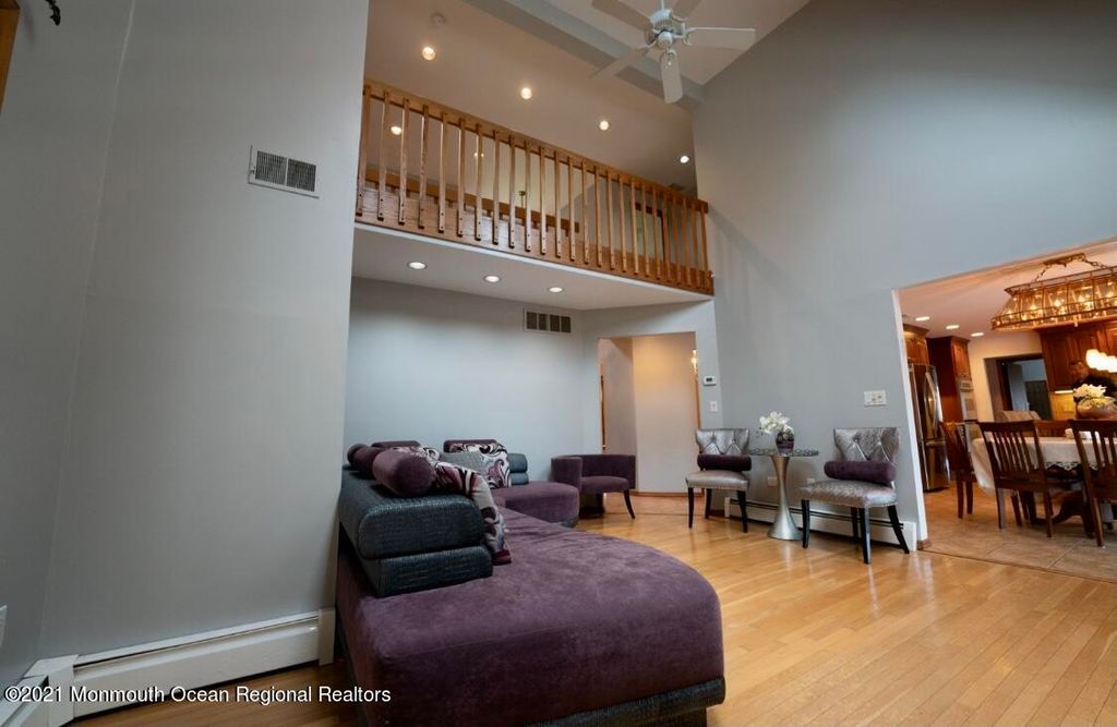 1706 Fanwood Street, Oakhurst, NJ 07755