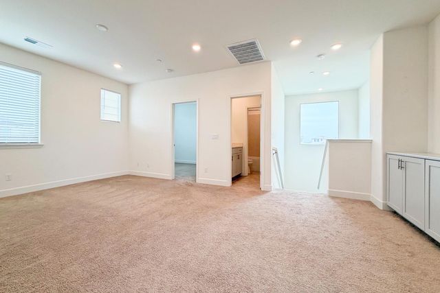 10408 Cello Way, Elk Grove, CA 95757