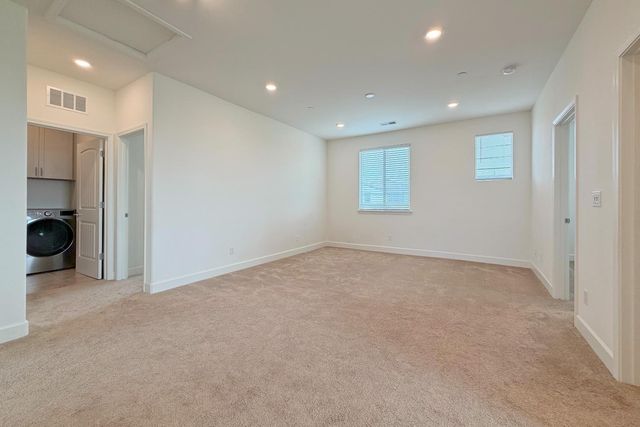 10408 Cello Way, Elk Grove, CA 95757