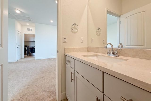 10408 Cello Way, Elk Grove, CA 95757