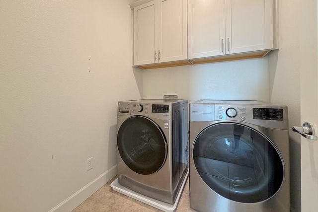 10408 Cello Way, Elk Grove, CA 95757