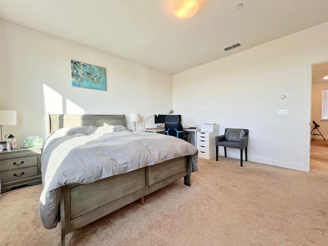 10408 Cello Way, Elk Grove, CA 95757