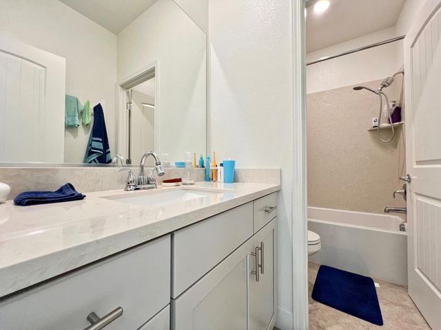 10408 Cello Way, Elk Grove, CA 95757