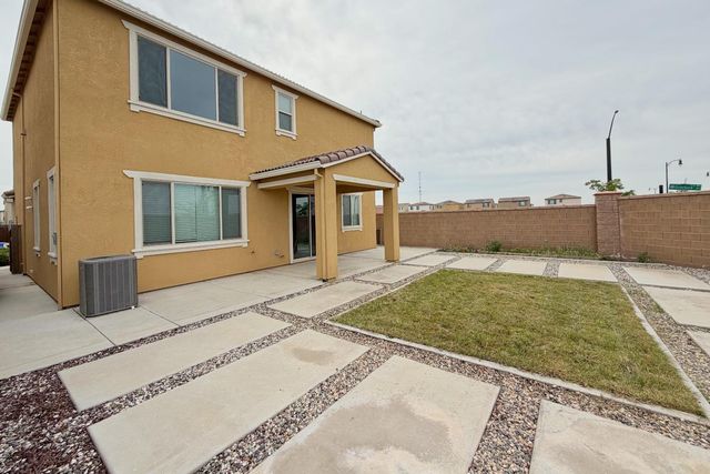 10408 Cello Way, Elk Grove, CA 95757