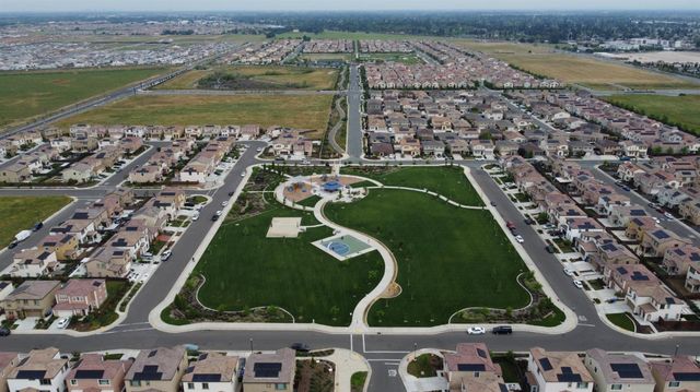 10408 Cello Way, Elk Grove, CA 95757