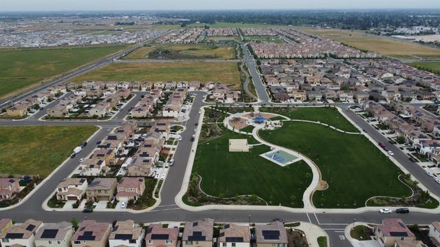 10408 Cello Way, Elk Grove, CA 95757