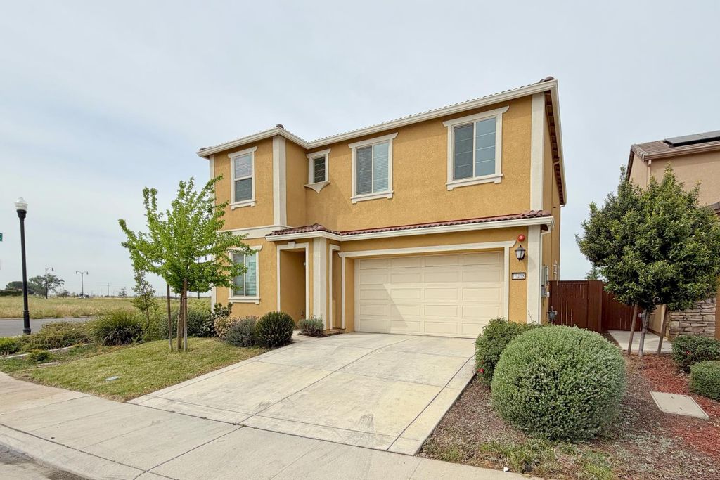 10408 Cello Way, Elk Grove, CA 95757