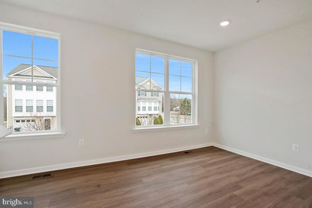 284 TOPHER'S TRL, Prince Frederick, MD 20678
