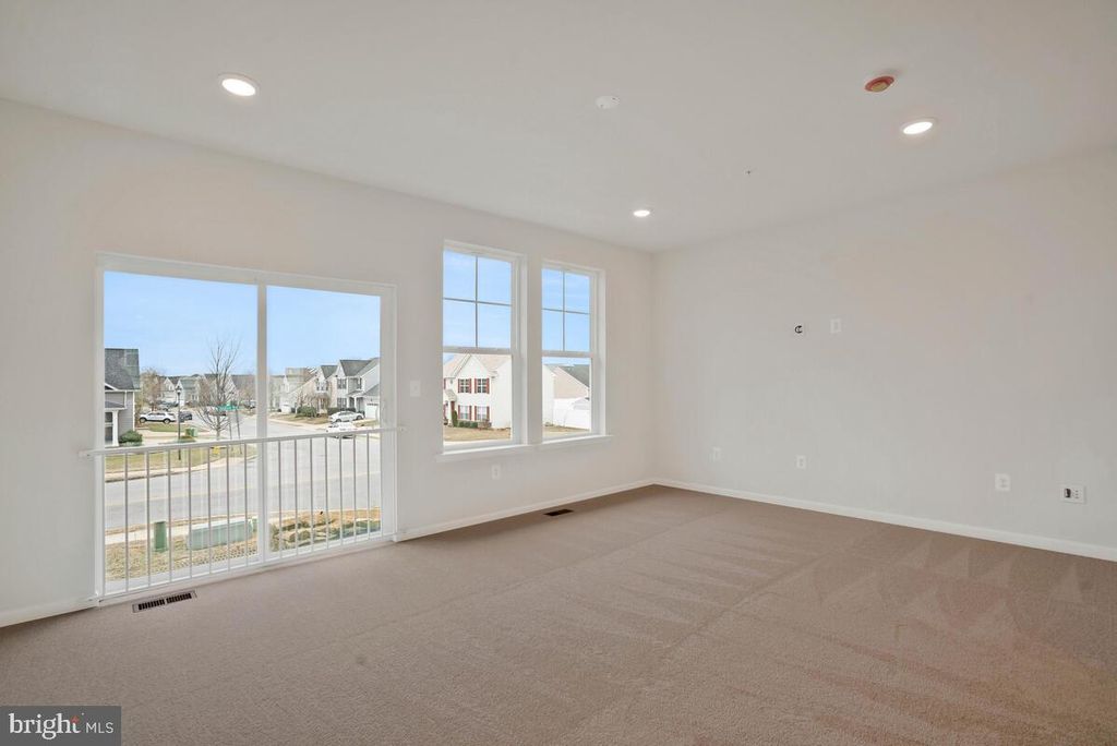 Image 5 of property listing at 284 TOPHER'S TRL, Prince Frederick, MD 20678