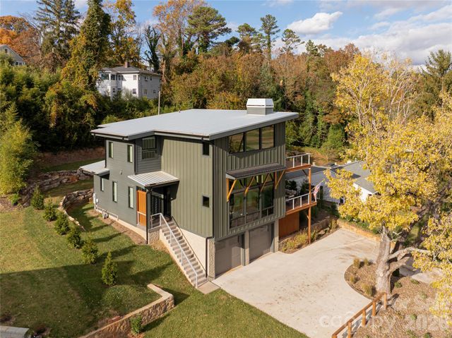249 Fairway Drive, Asheville, NC 28805