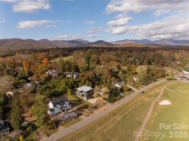 249 Fairway Drive, Asheville, NC 28805