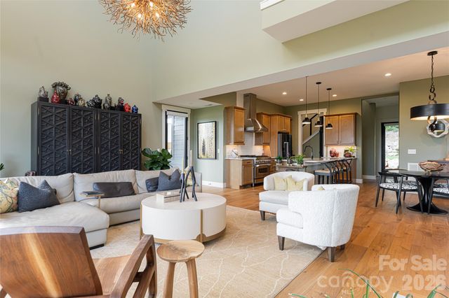 249 Fairway Drive, Asheville, NC 28805