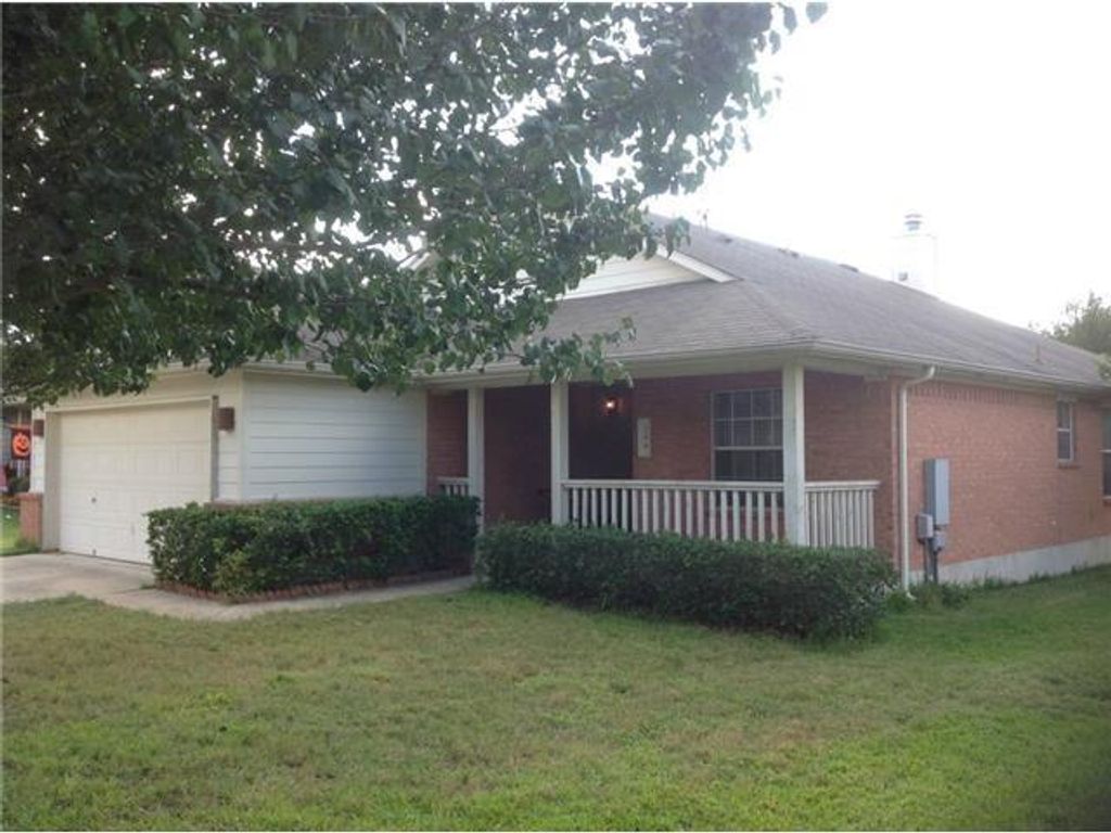 208 Mckennas CV, Buda, TX 78610