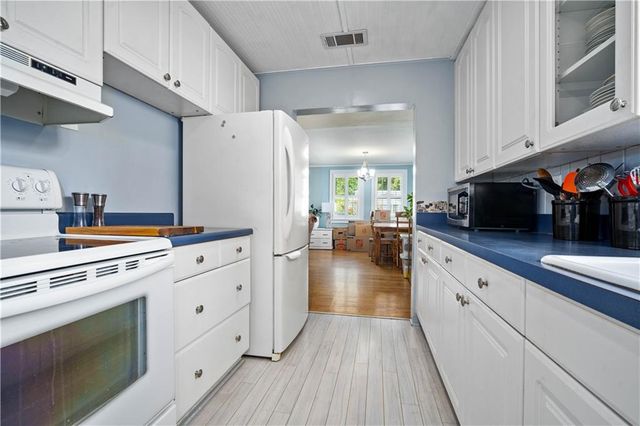 25 W Chadwick Drive, Mobile, AL 36606