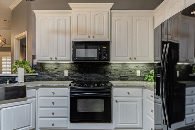 6005 83rd Street, Lubbock, TX 79424