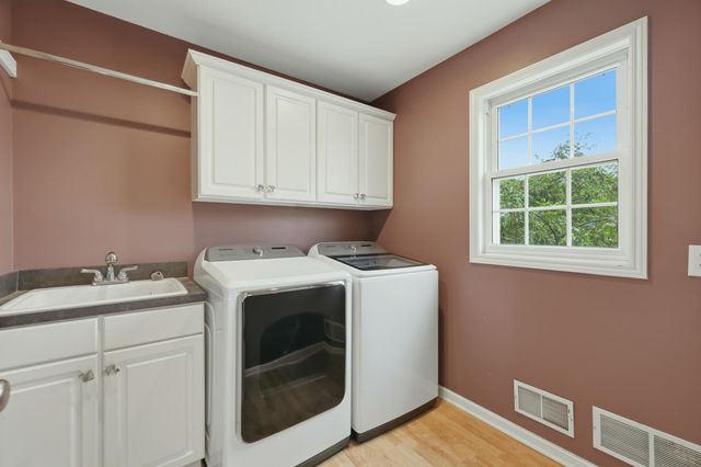 2485 Willow Ridge Drive, Georgetown Twp, MI 49428