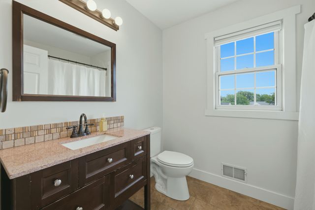 2485 Willow Ridge Drive, Georgetown Twp, MI 49428