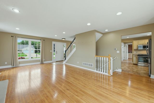 2485 Willow Ridge Drive, Georgetown Twp, MI 49428