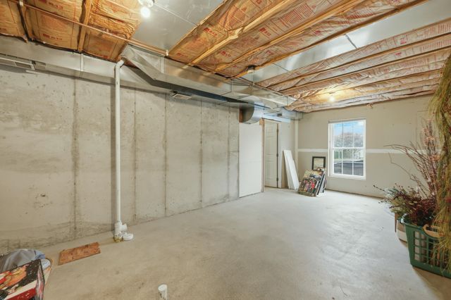 2485 Willow Ridge Drive, Georgetown Twp, MI 49428