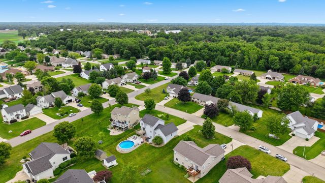2485 Willow Ridge Drive, Georgetown Twp, MI 49428