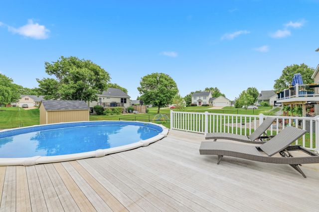 2485 Willow Ridge Drive, Georgetown Twp, MI 49428