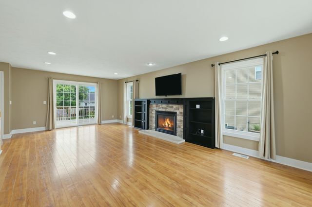 2485 Willow Ridge Drive, Georgetown Twp, MI 49428