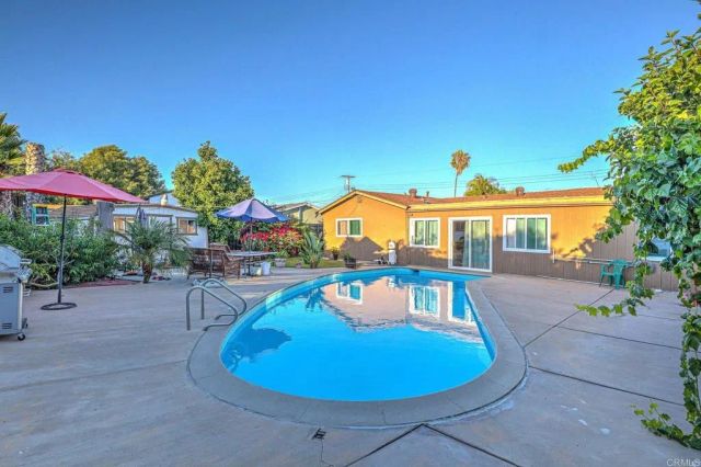 524 PARKBROOK ST, Spring Valley, CA 91977