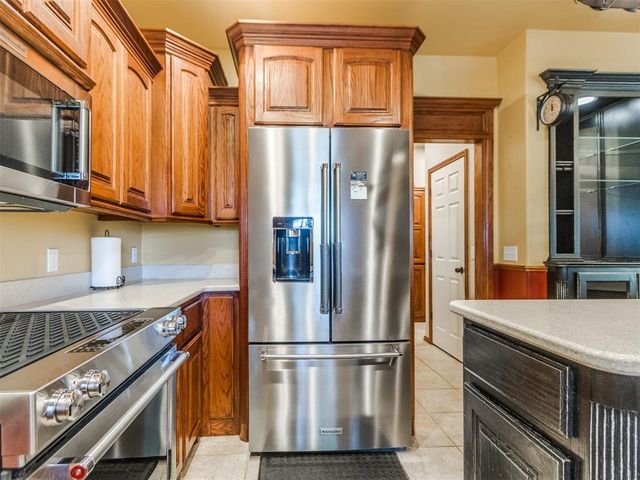 1927 Hackney Court, Blanchard, OK 73010